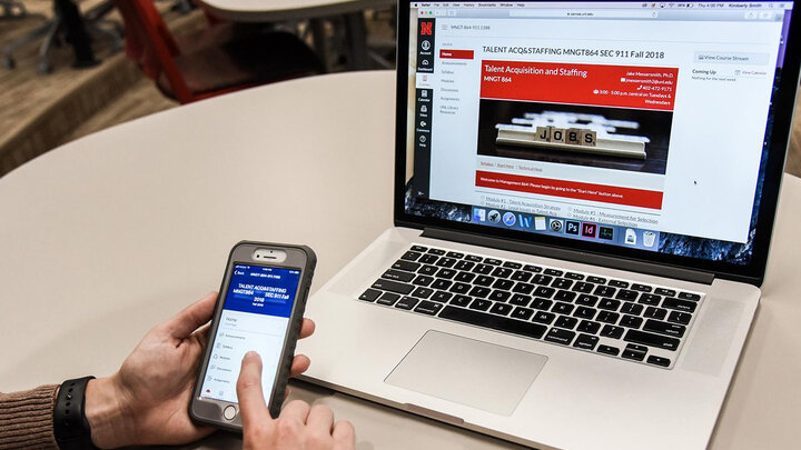 College of Business online graduate students offer advice to those new to learning remotely, such as staying on top of assignments in Canvas.