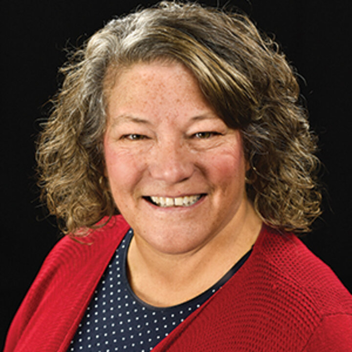 Debra Cosgrove, Accountancy