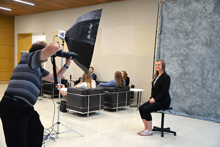 Students can receive a free professional headshot on Monday, September 17 in HLH 231.