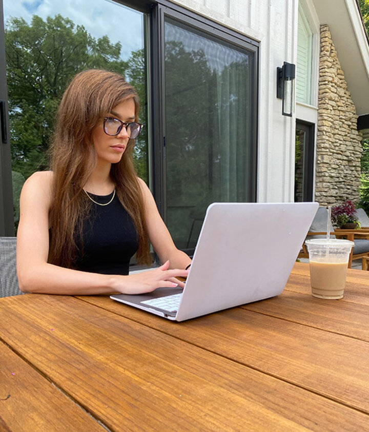 Finance major Khiana Blizek sees the Investors with Purpose program as a way to help launch her career in investment banking.