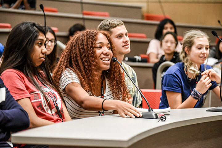 Lewis attended the DREAMBIG Academy pre-college program at Nebraska in 2019. Now she shares her experiences with first-year business students as an Inclusive Business Leaders mentor.