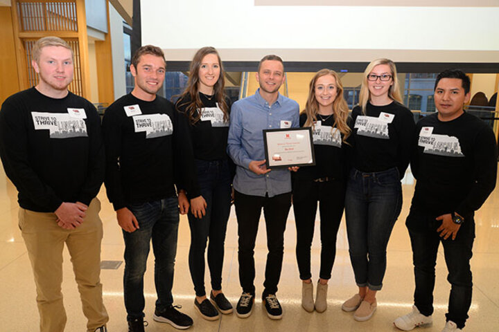 Fall 2019 Strive to Thrive Lincoln students award a $5,000 grant to The BAY, which creates healthy communities through street outreach, skating, art and music.